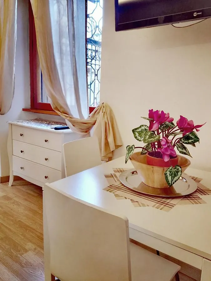 Cassiodoro Castle Suite Apartment Rom